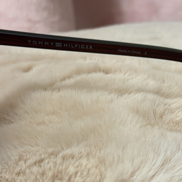 Tommy Hilfiger Dream WP OL453 Round Sunglasses - Picture 8 of 9